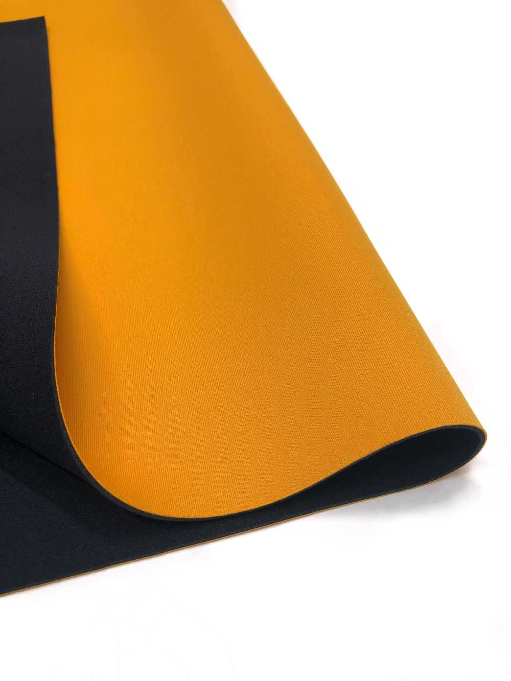 31041 HM AL 橙色/PS 黑色 95 × 170 厘米[面料] 烏龜