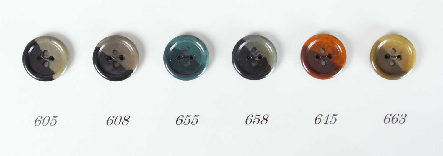 42150 這款用於西裝和夾克的椰殼鈕扣在意大利製造 UBIC SRL