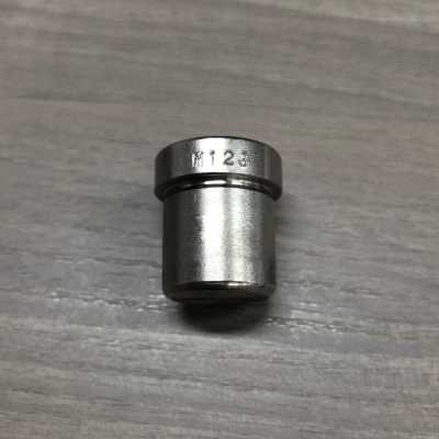 M123トップパーツコマ 123M上部零件用沖頭