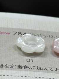 784 DAIYA BUTTONS 花形二孔聚酯纖維紐扣[羈扣] Osaka Plastic Industries（DAIYA BUTTON） 更多照片