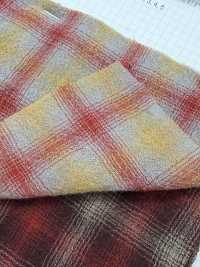 7236 羊毛紗漸層格紋[布料] FINE TEXTILE 更多照片